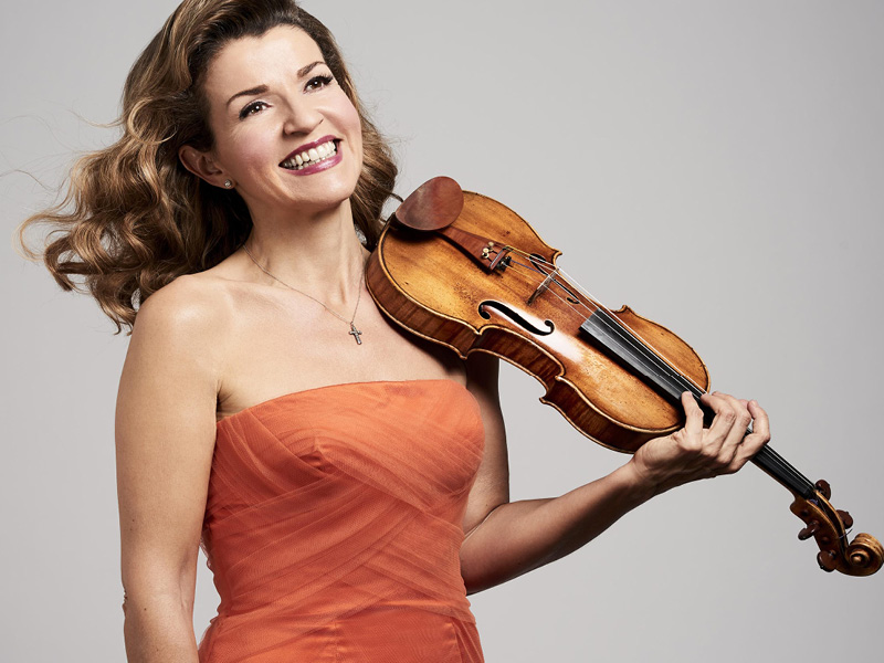 Anne-Sophie Mutter & Mutter Virtuosi